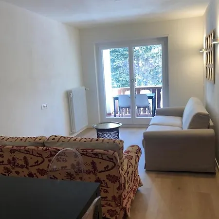 Dorf Charme Lägenhet *